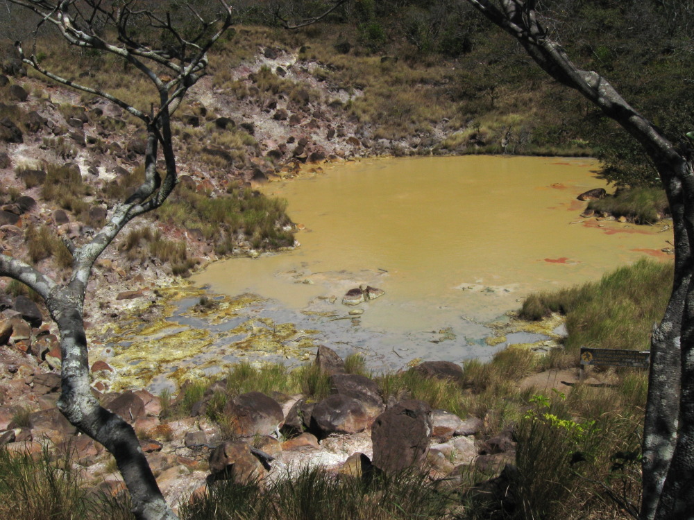 Lokation: Costa Rica | Guanacaste | Tanques | Kategorien: Geologie, Datum: 11.02.2010