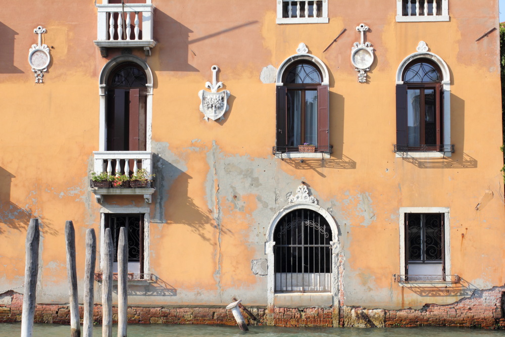 Lokation: Italien | Veneto | Dorsoduro | Sestière di Dorsoduro Kategorien: Gebäude, Datum: 23.08.2011