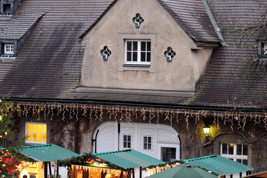 Lokation: Deutschland | Nordrhein-Westfalen | Bergisch Gladbach | Kaltenbroich Kategorien: Anwesen, Datum: 01.12.2012