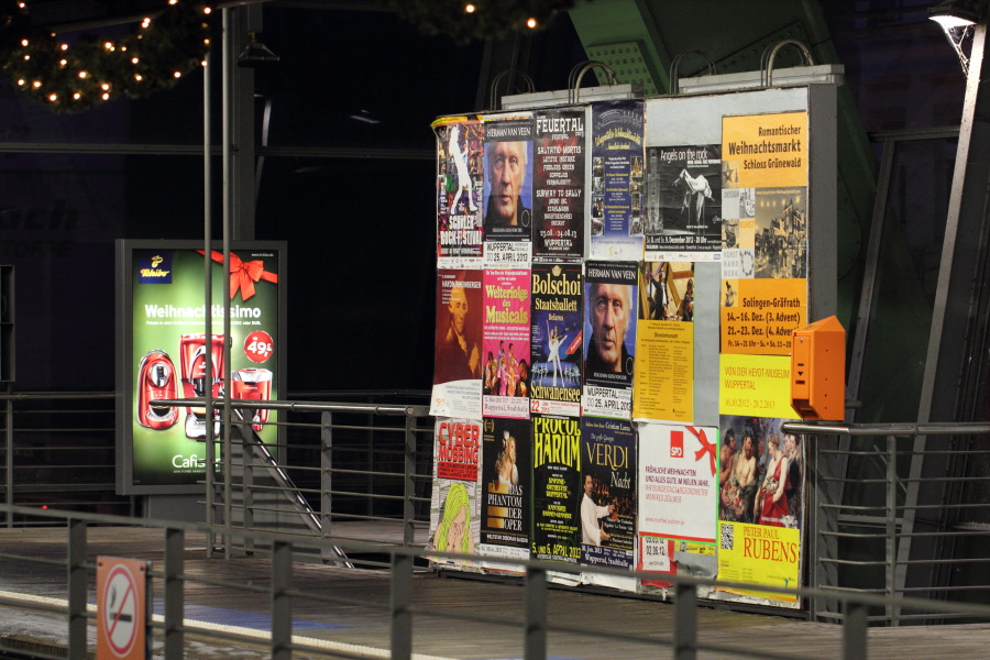 Lokation: Deutschland | Nordrhein-Westfalen | Wuppertal | Varresbeck Kategorien: Bahn, Datum: 23.12.2012