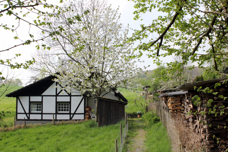 Lokation: Deutschland | Nordrhein-Westfalen | Bergisch Gladbach | Unterhombach Kategorien: Dorf, Datum: 12.04.2014