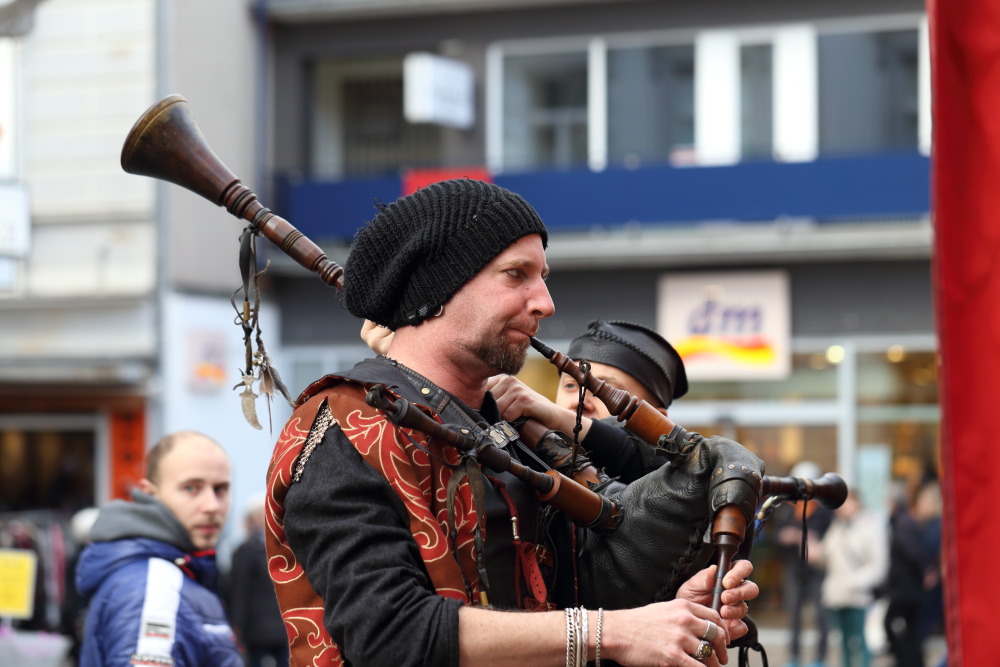 Lokation: Deutschland | Nordrhein-Westfalen | Siegburg | Siegburg Kategorien: Leute, Datum: 06.12.2015