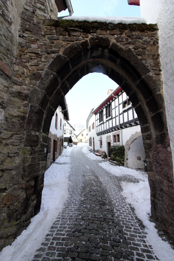 Lokation: Deutschland | Rheinland-Pfalz | Kerschenbach | Kronenburg Kategorien: Dorf, Datum: 07.02.2015
