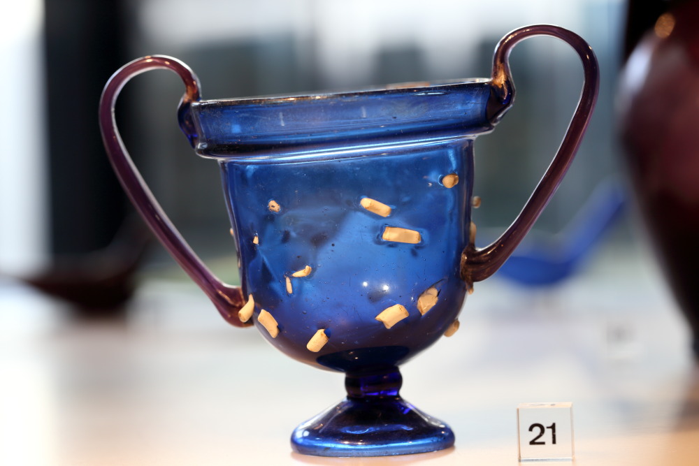 Lokation: Deutschland | Nordrhein-Westfalen | Köln | Altstadt Nord Kategorien: Gefäße, Datum: 09.01.2016