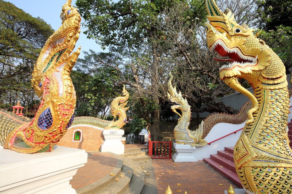 Lokation: Thailand | Lampang | Muang Lampang | Ban Phrachao Thanchai Kategorien: Skulptur, Datum: 20.02.2016