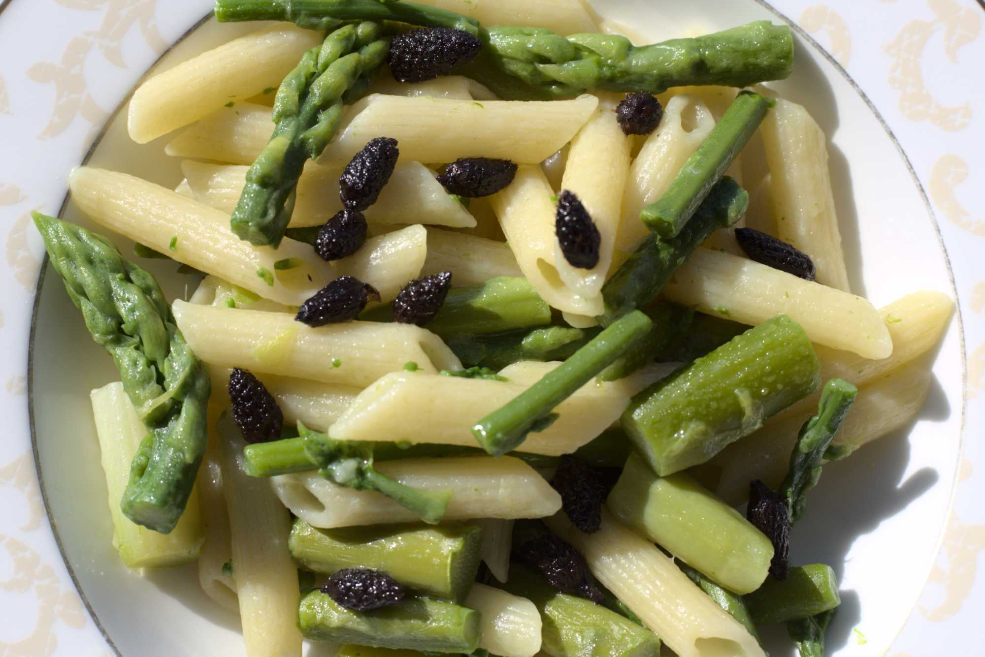 Lokation: Deutschland | Nordrhein-Westfalen | Heinsberg | Wassenberg Kategorien: Essen, Hortus rusticus, Datum: 25.05.2020