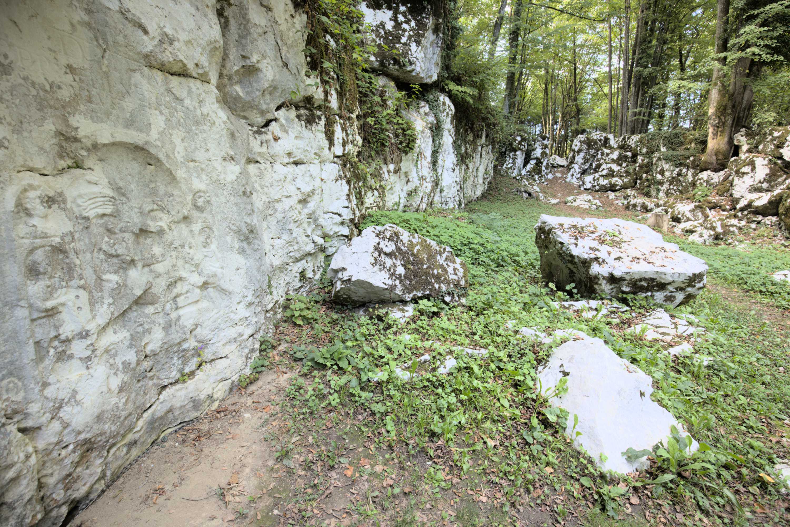 Lokation: Slowenien | Ostslowenien | Südostslowenien | ?rnomelj Kategorien: Denkmal, Datum: 13.09.2022