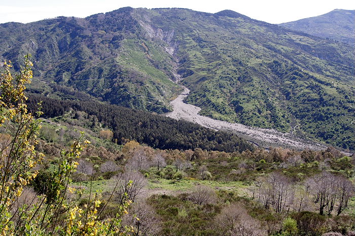 Lokation: Sizilien, Ätna Kategorien: Geomorphologie, Datum: 15.04.2006