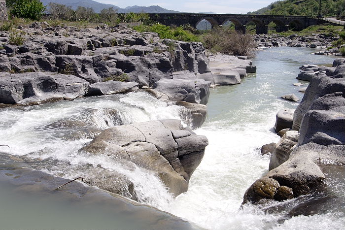 Lokation: Sizilien, Ätna Kategorien: Fluss, Datum: 15.04.2006