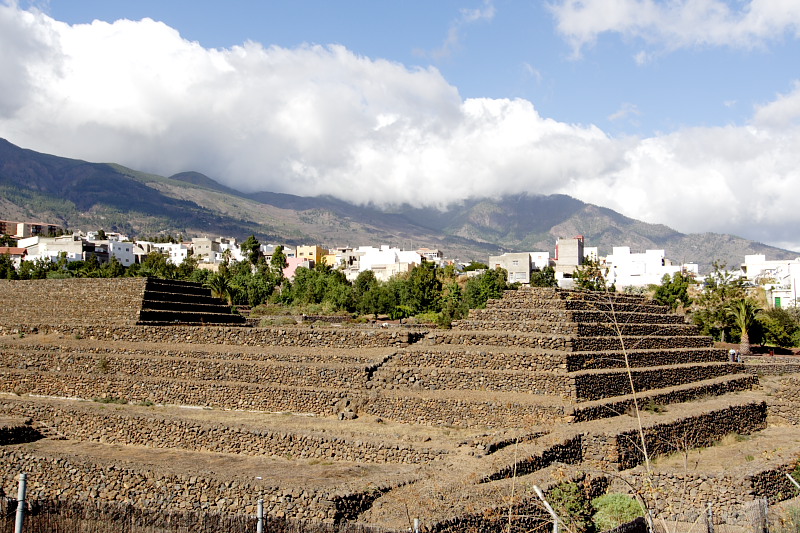 Kategorien: Datum: 26.11.2007